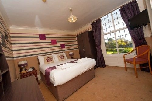 Gomersal Lodge Hotel Cleckheaton Exterior photo